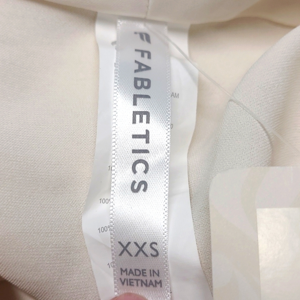 Fabletics Size XXS Egret/Wasabi Ecosatin Robe - Picture 8 of 10